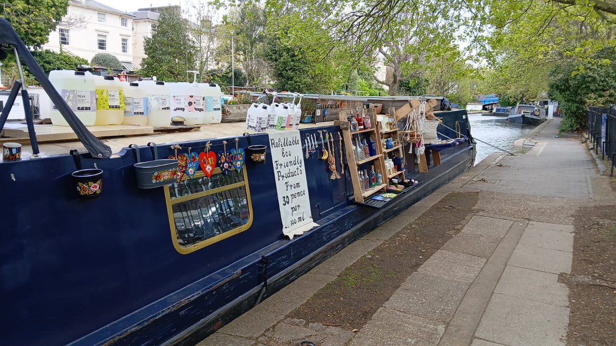 NBwakamatandoto's tweet photo. 1st towpath trading of the year
Next to Warwick Avenue, close to Bridge 1 Paddington Arm, Little Venice
We look forward to seeing you over the Easter weekend 🐣
#boatsthattweet #canaltraders #floatingtraders #canalart #macrame #cleaning #refillstation #sustainable #buyitoffaboat https://t.co/WvJ3F2O4bB