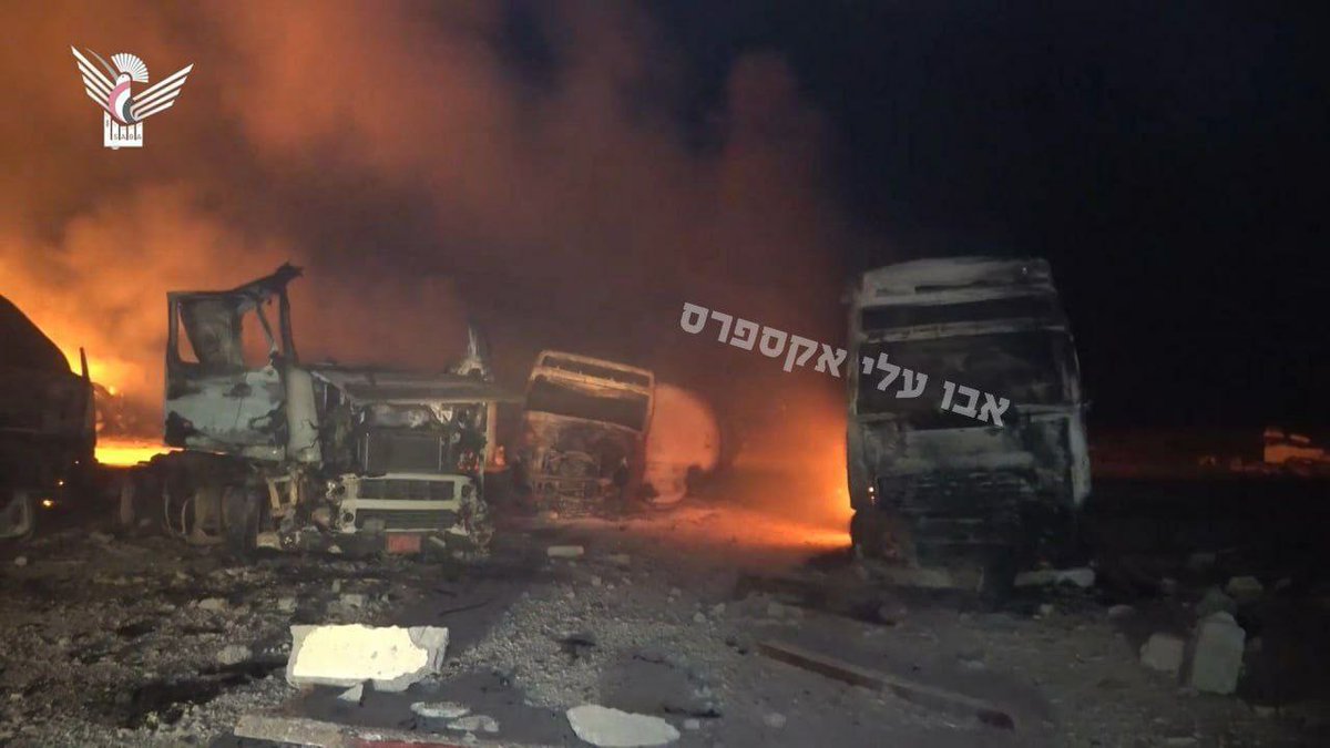 MahalaxmiRaman's tweet photo. #Houthi #Yemen at least 38 dead and more than 102 wounded in attacks on fuel depots & tankers in the port of #RasIssa.
The numbers are expected to rise further. This is the most significant #American attack on #Yemeni soil.
The #Houthis are calling it an "American massacre." https://t.co/ewG7ToTIvY