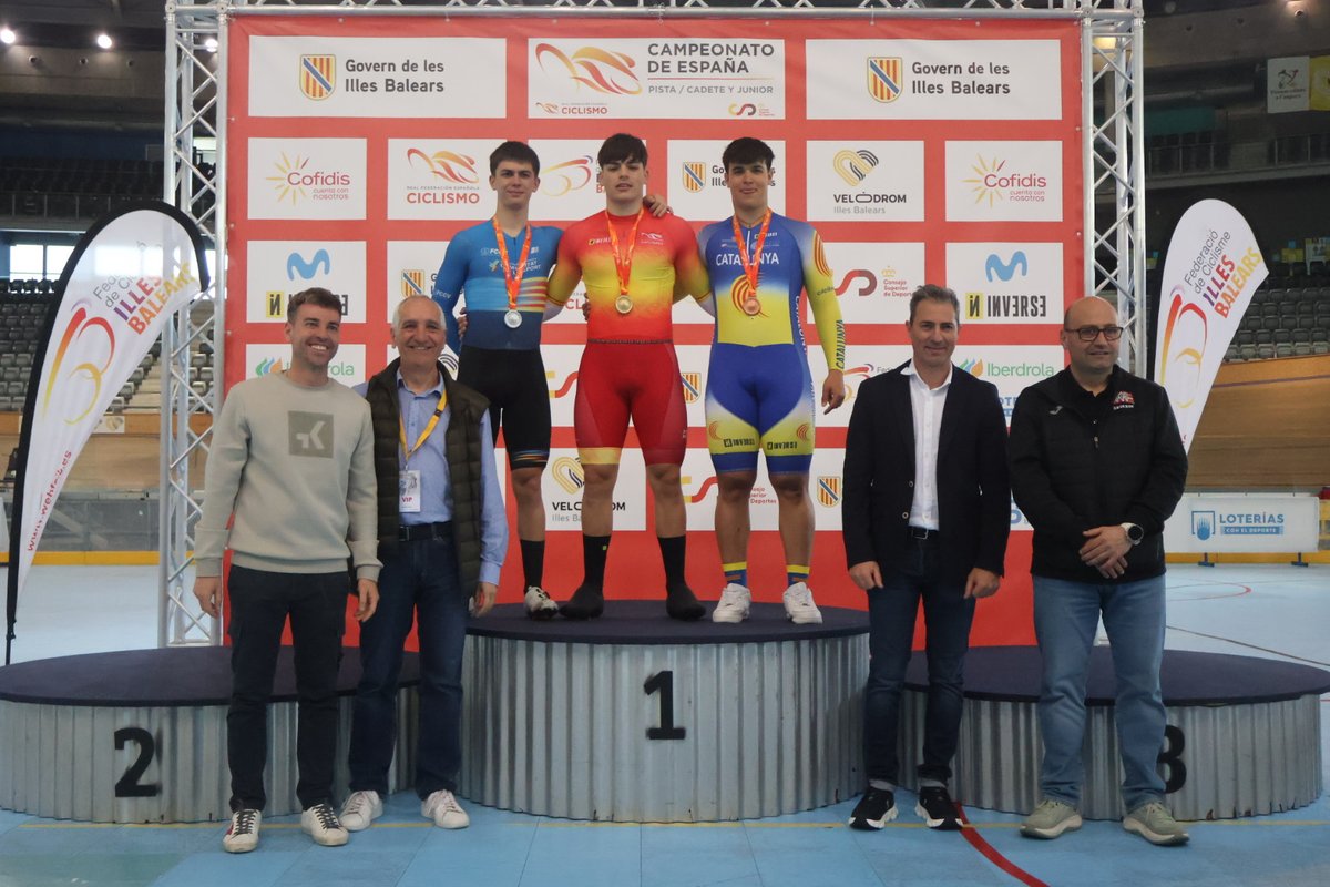 RFECiclismo's tweet photo. #CEJuniorCadetePalma25 | 📸 Podio de la categoría junior de Velocidad Individual 

¡Enhorabuena a tod@s! 👏 https://t.co/ITR73fiKho
