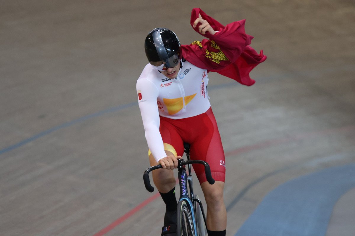 RFECiclismo's tweet photo. #CEJuniorCadetePalma25 | 📸 Podio de la categoría junior de Velocidad Individual 

¡Enhorabuena a tod@s! 👏 https://t.co/ITR73fiKho