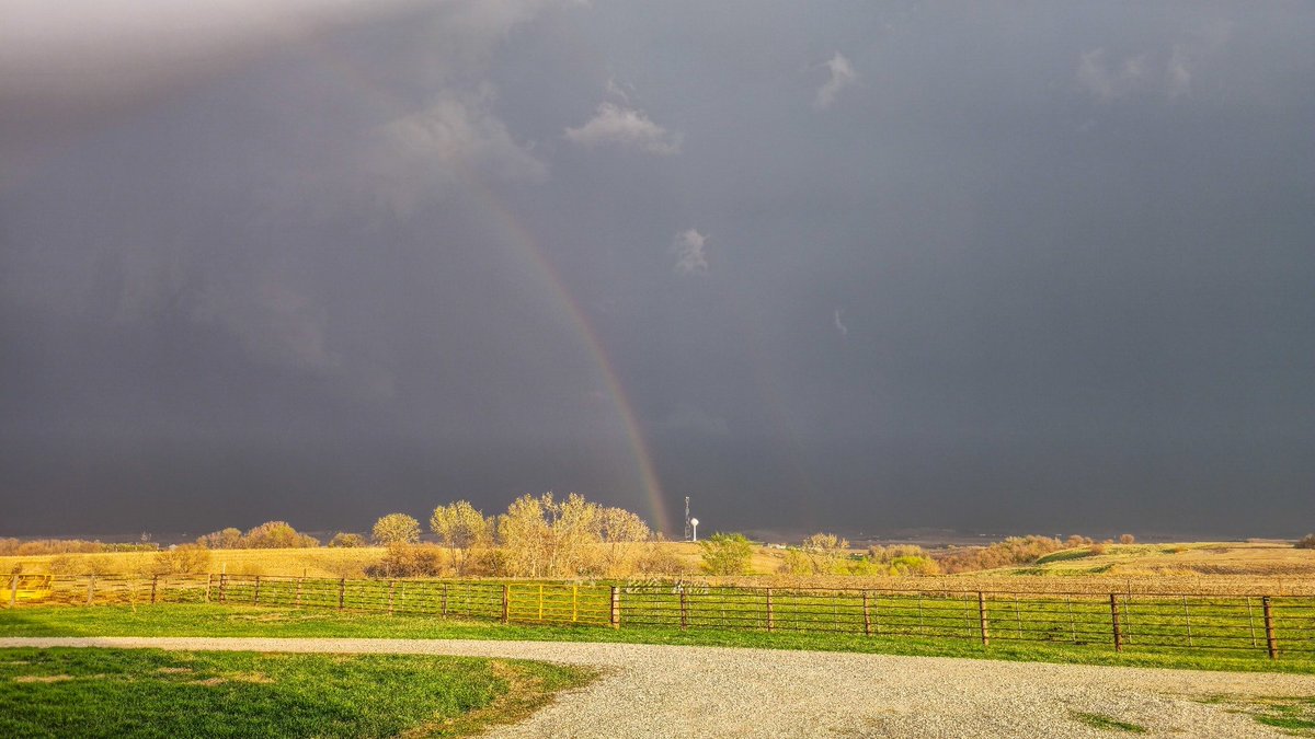 Good morning from Iowa. Wishing you all a Happy Easter weekend. Keep smiling folks and God Bless America!!🇺🇸🇺🇸🇺🇸🇺🇸