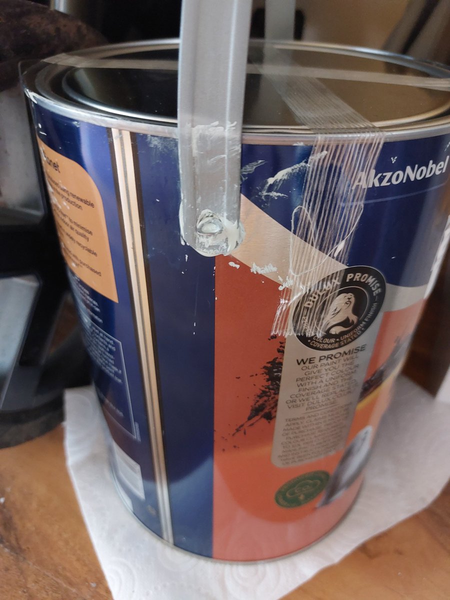 KL_Dobson's tweet photo. @TheRangeUK I purchased 5L of custom mixed paint at the Edinburgh Craigleith store and by the time I got it home it was leaking from the handle- photos are 7 mins apart. Also ruined my coat 😕
Please advise. https://t.co/LMTjpUJiKq