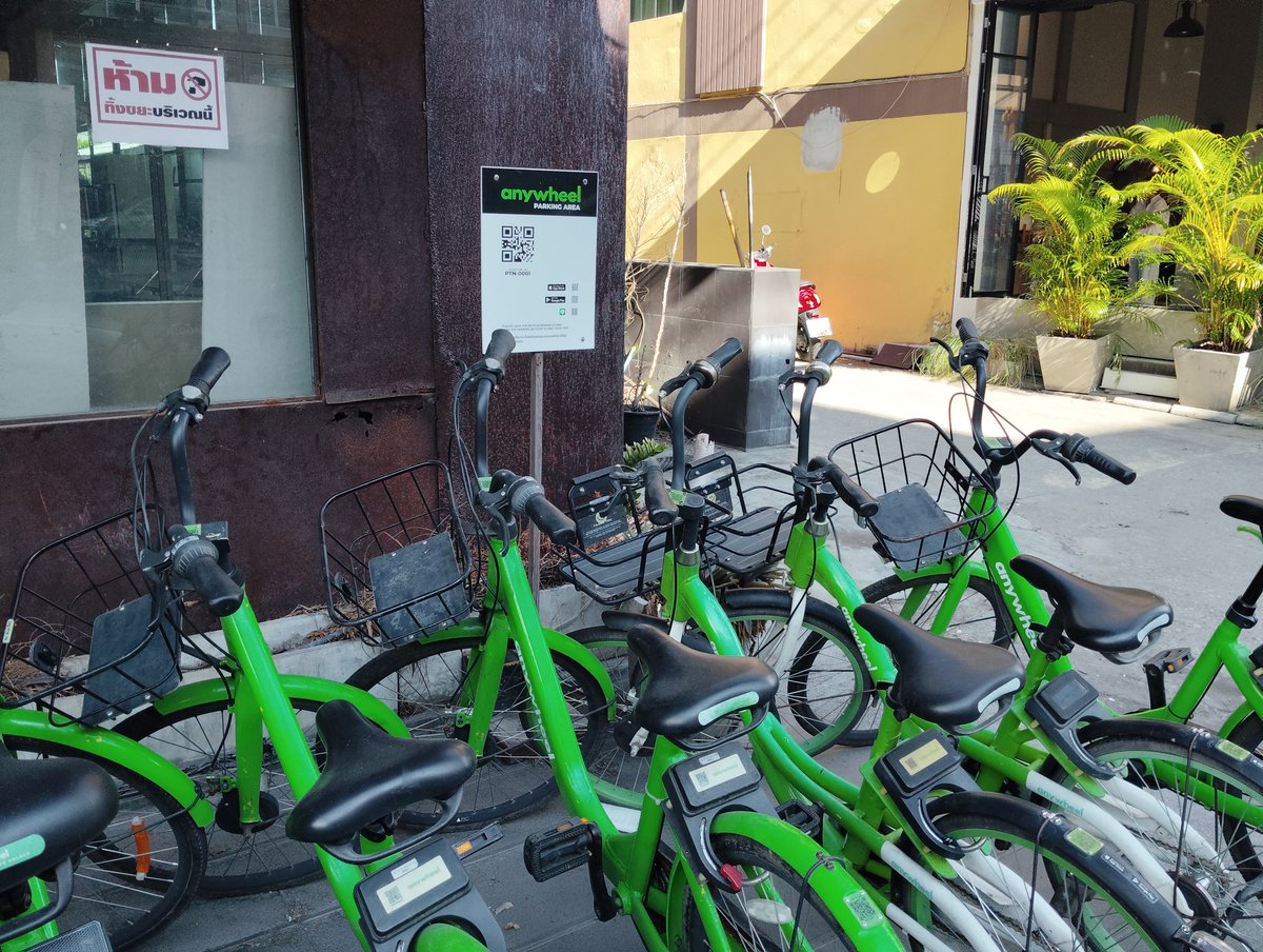 I'm a traveler tweet media