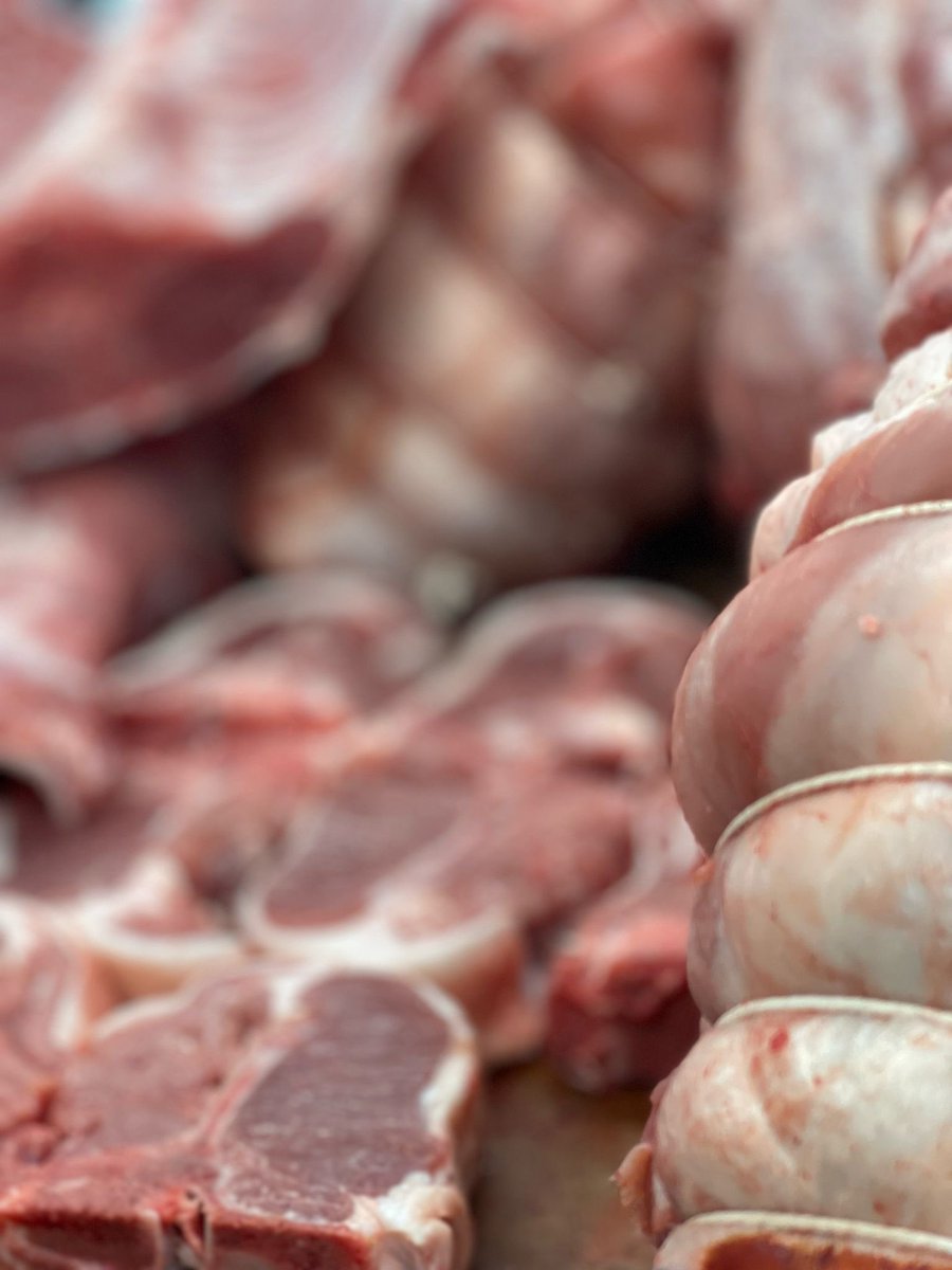 ErringtonCheese's tweet photo. Our own Lacaune x Texel spring lamb now in the farm shop at Erringtonโs Barn โ leg, rack, chops & steaks. Open 10โ4 daily with plenty of Easter goodies too. #SpringLamb #FarmShopScotland #EasterRoast #SupportLocal https://t.co/tqjtGR53vf