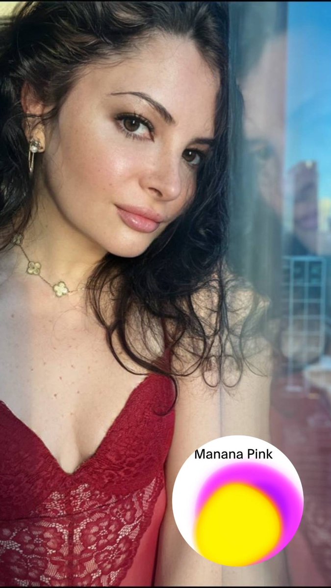BabylonVoice's tweet photo. Your voice has a scent. Your story
@MananaSamuseva’s Pink —she speaks, and smell coffee, vanilla, blond flowers, rose.. a kiss of sun🥀
That’s not perfume. That’s #voice💋
📍Manhattan
#AI #AIPerfume #ID
👄https://t.co/USKt6awZ9h
❤️dApp @ton_blockchain https://t.co/q83s3ASVic https://t.co/jP45j8yfhd