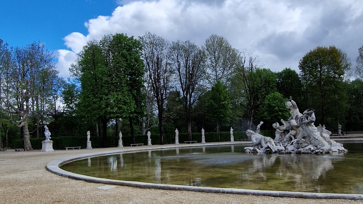 In occasione delle Festività di Primavera 2025 🐣 i Musei Reali rimarranno aperti con i consueti orari, dalle 9 alle 19, domenica 20/04 #Pasqua, lunedì 21 #pasquetta, mercoledì 23, venerdì 25 Anniversario della #Liberazione, mercoledì 30 e giovedì 01/05 #Festadeilavoratori 🌸