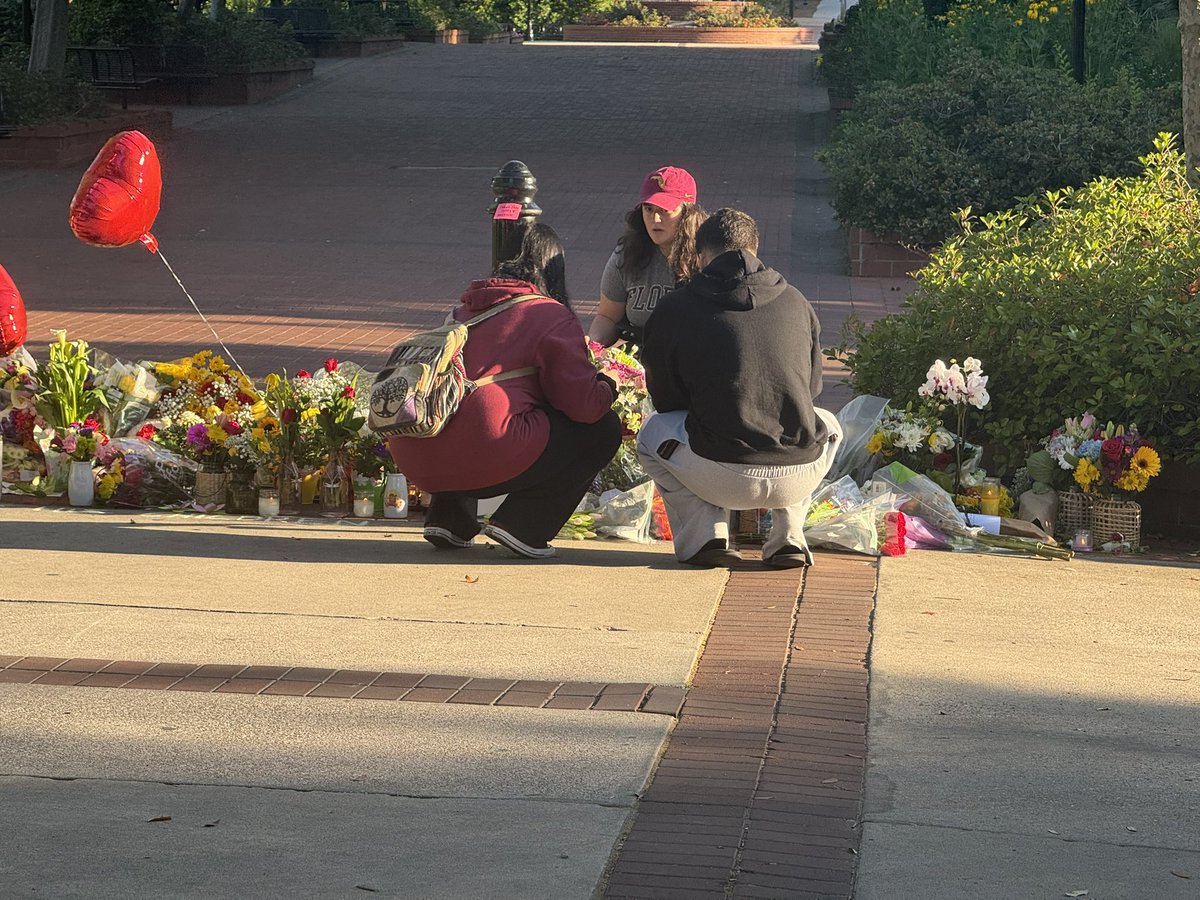 Omar Delgado FOX 13 (@fox13omar) on Twitter photo The growing memorial on the Florida State university campus. Seen steady stream of students coming to pay their respects with flowers & candles #FSU <a href="/FOX13News/">FOX 13 Tampa Bay</a> The growing memorial on the Florida State university campus. Seen steady stream of students coming to pay their respects with flowers & candles #FSU <a href="/FOX13News/">FOX 13 Tampa Bay</a>