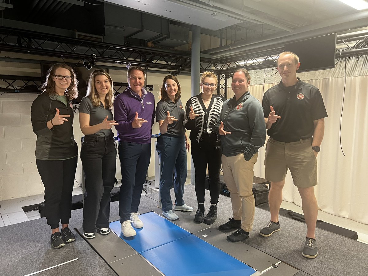 ErinFlorks11's tweet photo. This week we welcomed Dr. Kevin Ford (High Point Univ) to guide optimization of our Theia 3D motion capture. His biomechanics expertise is shaping the future of data-driven injury management and prevention! @RMUoHP https://t.co/HbFq6MYFLW