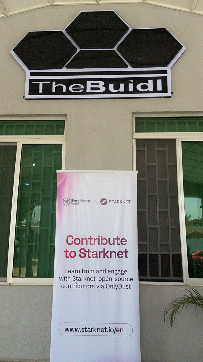 LeezeeUwak5210's tweet photo. Live @the_buidl for #StarknetMeetup🚀🥳. More contents dropping soon. Turn on your notification @Starknet @StarknetNigeria @StarknetAfrica. https://t.co/Df36SUmQ7I