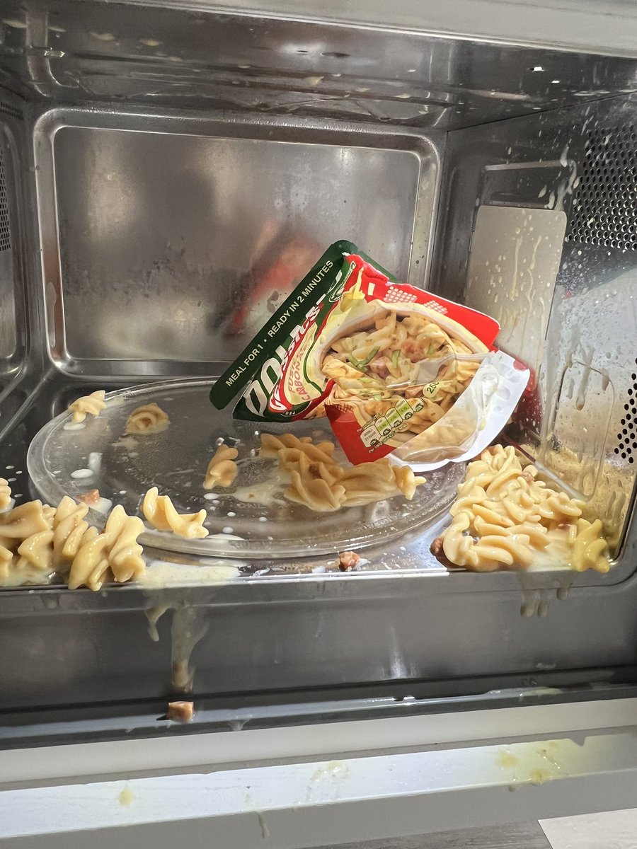 Mike Beckett tweet media