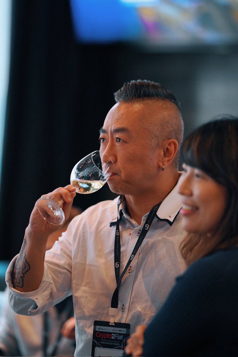 EdwardChoy5034's tweet image. #Crypto2Fiat Web3 Night! #UDBlockchain x #Introv threw a wild party! Web3 fans &amp;amp; leaders talked crypto-fiat future till 2 a.m.  #6uoGames, #PQALabs, #Collectopia blew minds!  Chill &amp;amp; hyped vibes! Join HK’s Web3 revolution! DM us!  #Web3 #Blockchain