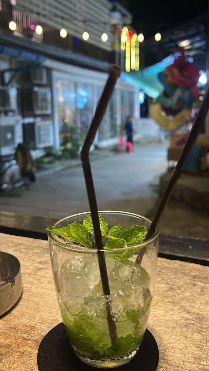 andyhare12's tweet image. bliss 😊