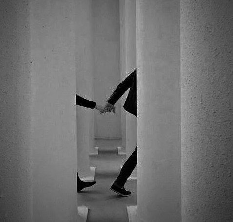 deftersanat's tweet photo. "tut elimden." https://t.co/i744lRwSY1