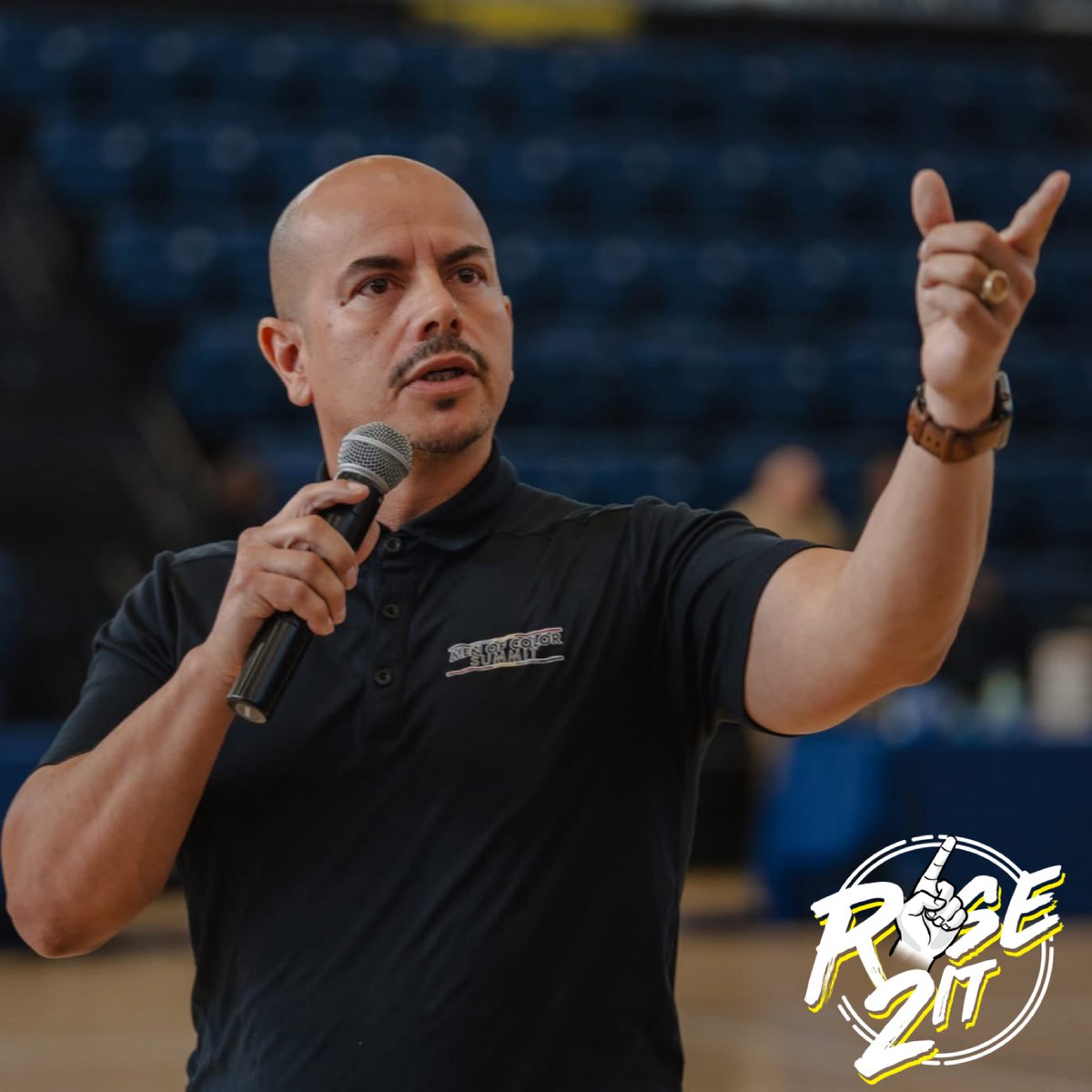 President of @maderacollege, Dr. Angel Reyna, at the Brother 2 Brother Conference at Lemoore College 🎤  

📸 @harplevi_ 

#rise2it