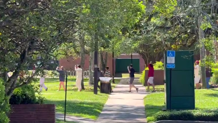 Mark Arum (@markarum) on Twitter photo Today on the show: <a href="/CNNValencia/">Nick Valencia</a> live in Tallahassee with the latest on the FSU shooting. Updating the Trump/Fed battle with <a href="/MollyNagle3/">Molly Nagle</a>. Will Luigi Mangione face the death penalty? <a href="/annaschecter/">Anna Schecter</a> live with the latest. Plus, Political Analyst Bill Crane joins us live! 9am-noon on Today on the show: <a href="/CNNValencia/">Nick Valencia</a> live in Tallahassee with the latest on the FSU shooting. Updating the Trump/Fed battle with <a href="/MollyNagle3/">Molly Nagle</a>. Will Luigi Mangione face the death penalty? <a href="/annaschecter/">Anna Schecter</a> live with the latest. Plus, Political Analyst Bill Crane joins us live! 9am-noon on