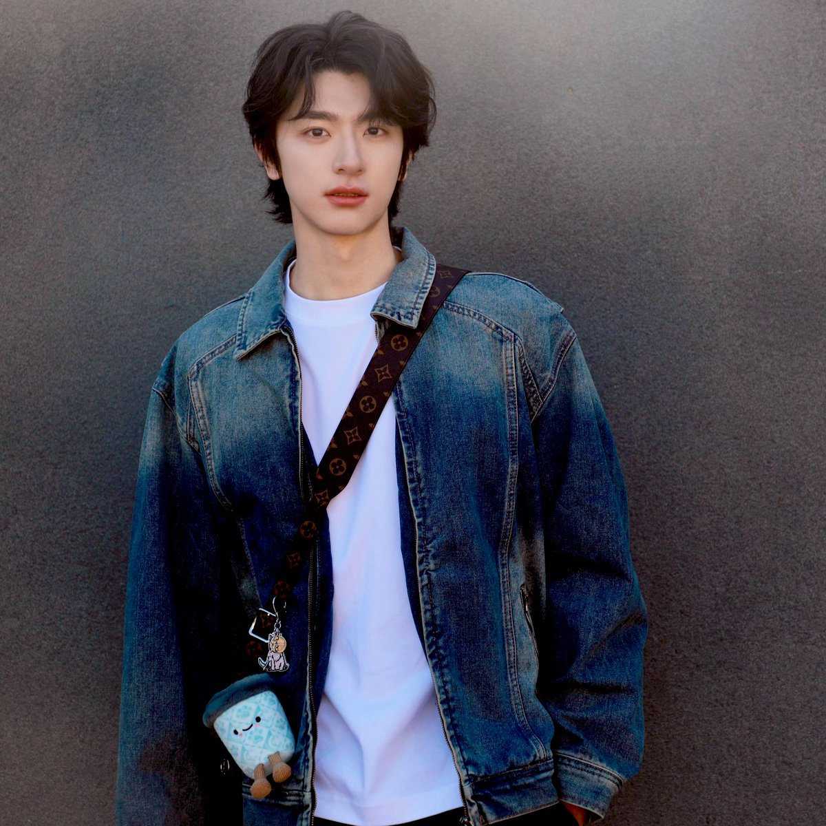 heavensutm's tweet photo. ⠀

                    ขุนเขา • พรรษา จันวราสกุล
                     ม.𝟼/𝟹 | 𝚒𝚖𝚐 : 𝙻𝚒𝚗𝚢𝚒
                    #𝖳𝗁𝖾𝖥𝖾𝖺𝗋𝖧𝗂𝗀𝗁𝗌𝖼𝗁𝗈𝗈𝗅 

⠀ https://t.co/xQ1URwvhx7