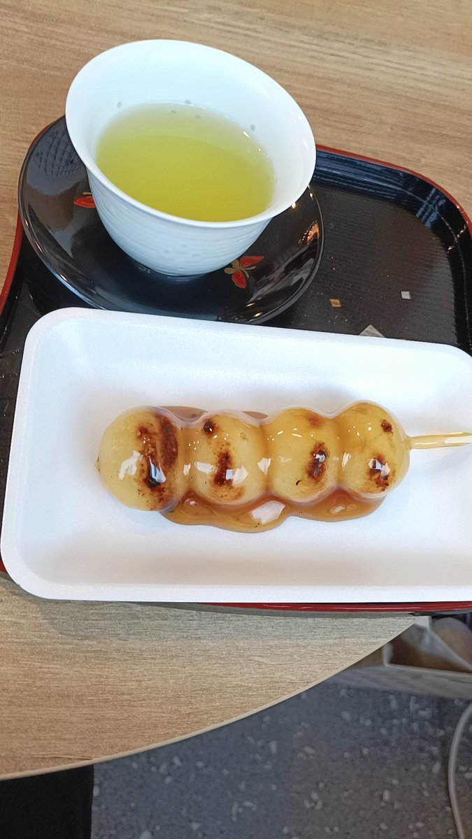 BaButantan_28's tweet photo. ムカつくから団子くいに
脱出した
ここまじオススメ https://t.co/fhMOBH0Naf