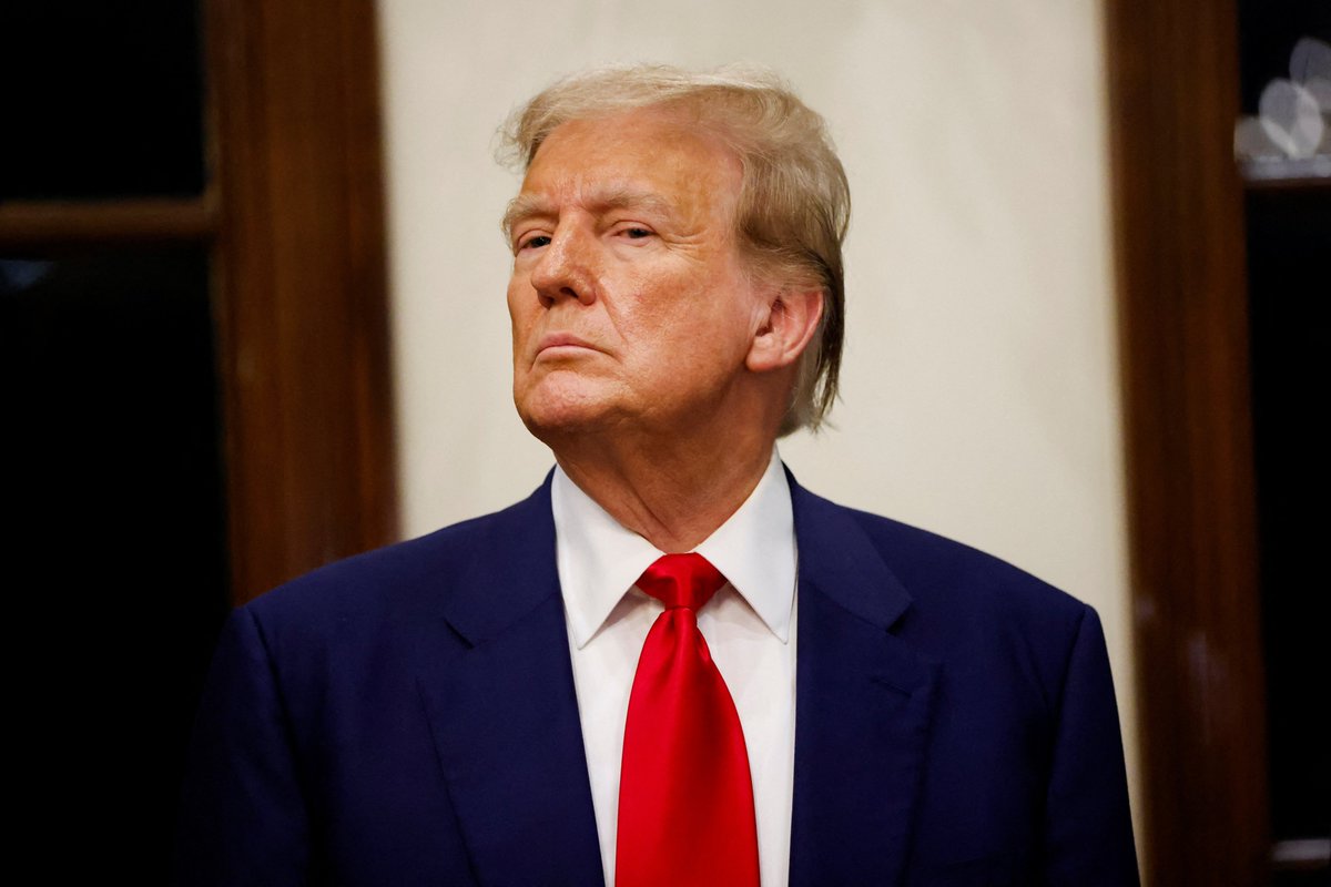 BREAKING: Australians Just started an official Government Petition asking the Government to permanently ban Trump, his family, and his administration from Australia.