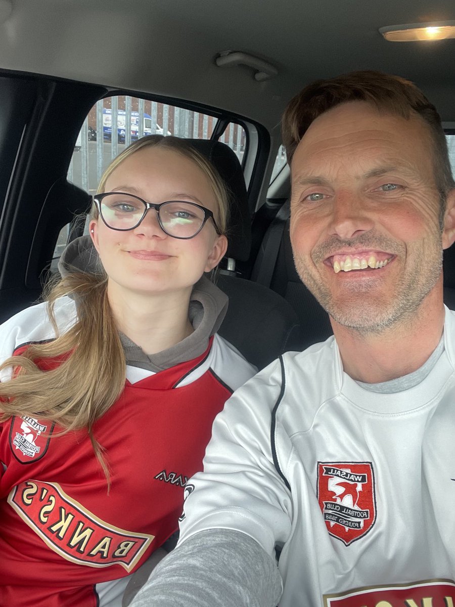 Come on you reds #UTS #Saddlers