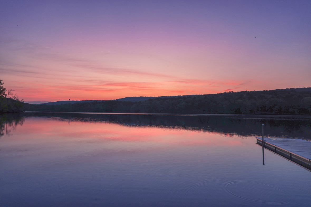 Dave_Nussbaum's tweet image. Oak Mountain State Park before sunrise Good Friday. 📸 David Graves. #alwx #cbs42 #wakeupwx