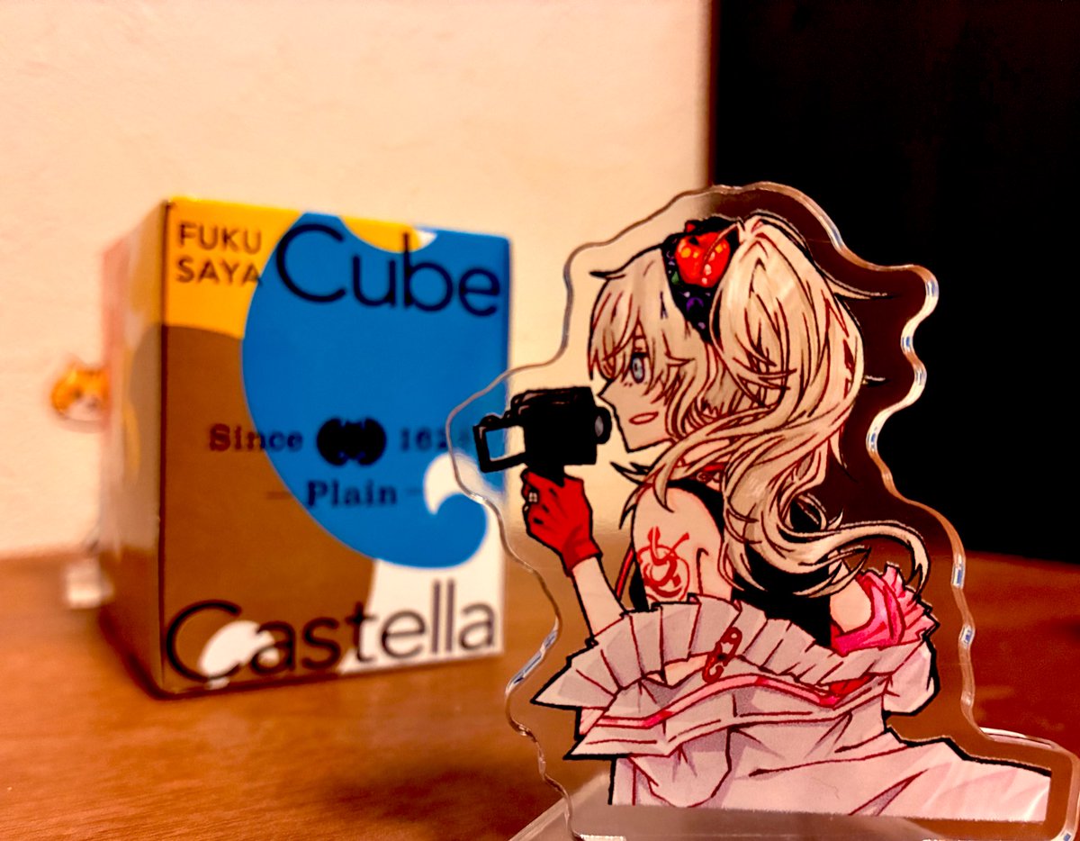 今回作ったの、向き逆トラ、REDコラボに合わせてビアンカ、欲しい!って声いただいて局副。あと赤錆2人のアバター(本人に渡したら載せます)でした。 