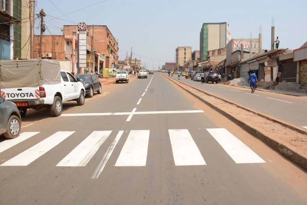 TheCameroonianZ's tweet photo. 📍Emombo 

Avant 🆚️ Maintenant https://t.co/U60n7SB7eA