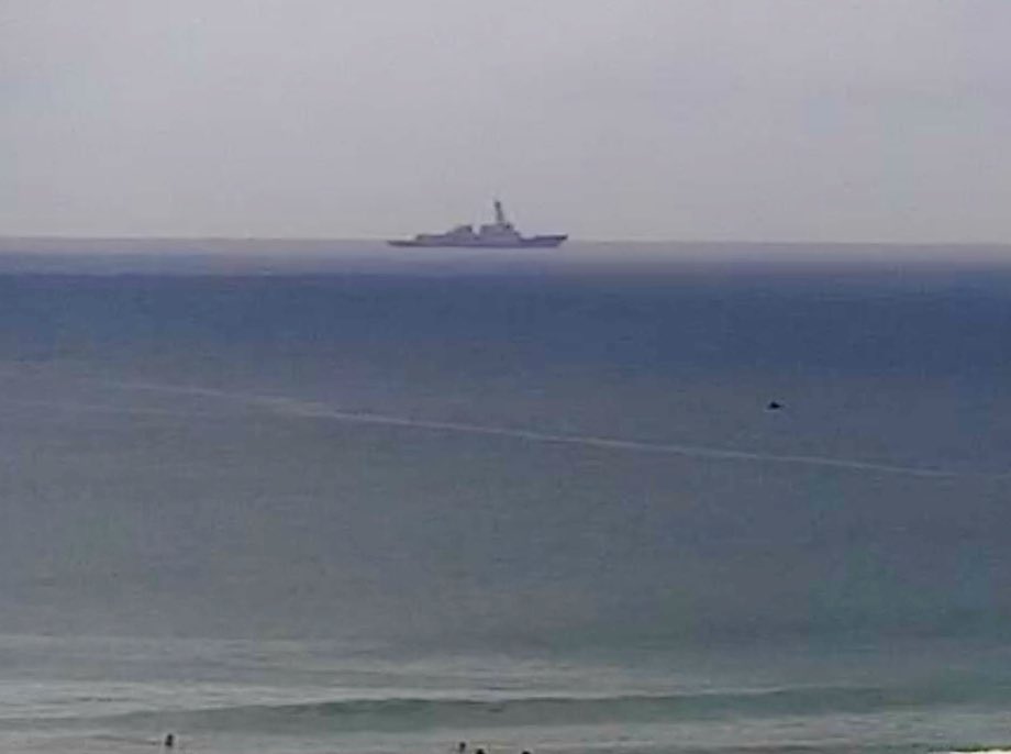 WarshipCam's tweet photo. USS Michael Murphy (DDG 112) Arleigh Burke-class Flight IIA guided missile destroyer coming into Pearl Harbor - April 17, 2025 #ussmichaelmurphy #ddg112
SRC: webcam https://t.co/p89R1gjntU