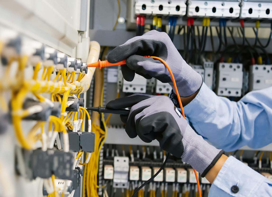 DaleelTrading's tweet photo. Common Faults in Switchgear Systems and How to Fix Them
https://t.co/qKbdjjAhXL
Low voltage switchgear plays a crucial role in protecting electrical circuits and ensuring the safe distribution of electricity in commercial, residential, and industrial environments. https://t.co/VssG7hBRpF