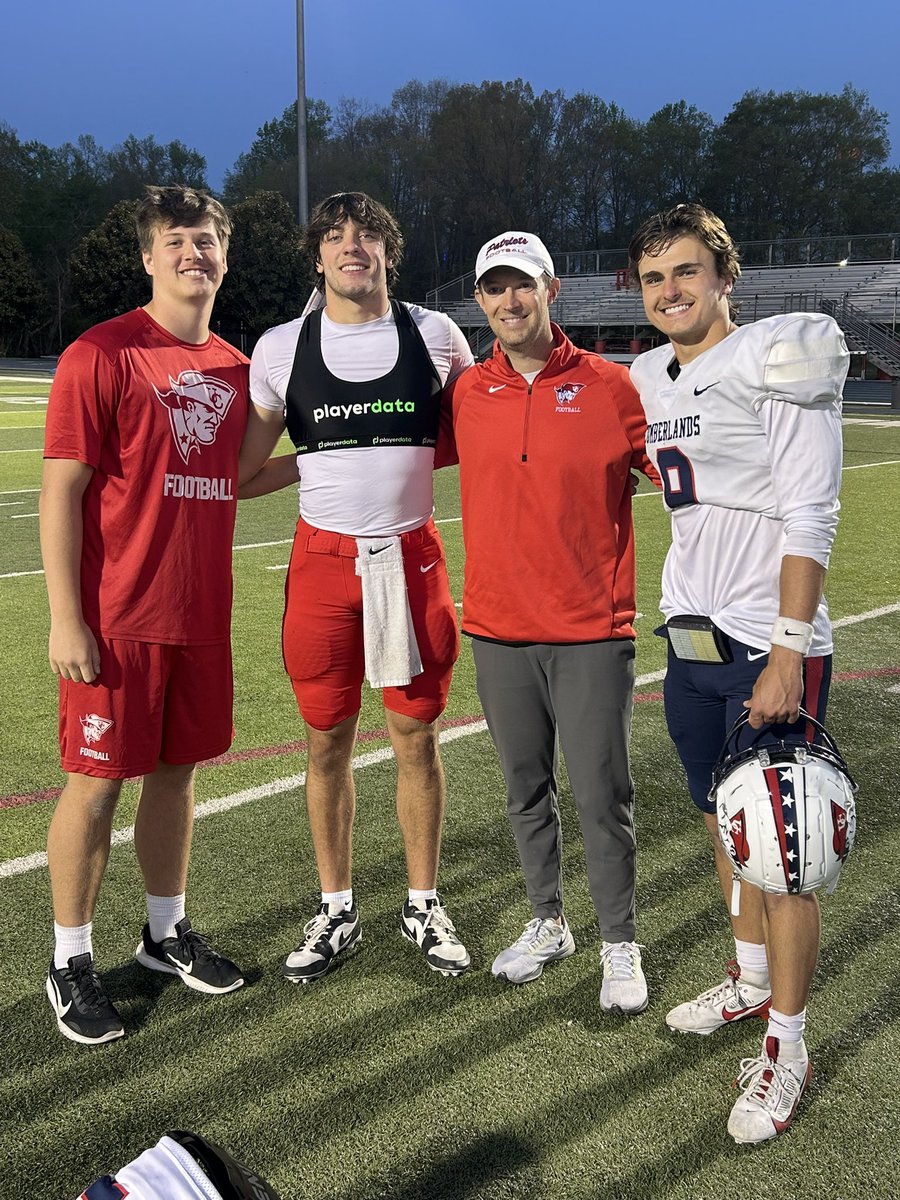 Adam Morris tweet media