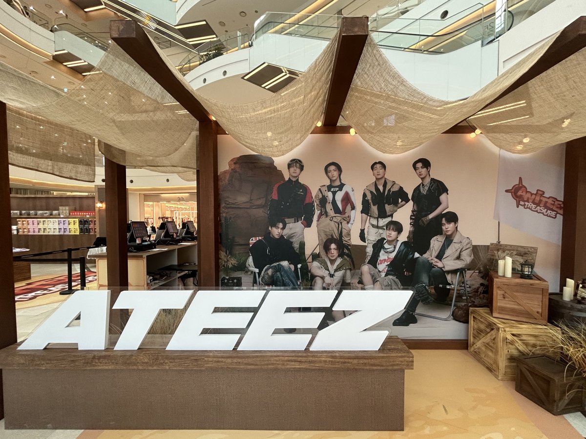 [⛵] #ATEEZ X #ANITEEZ
POP-UP STORE
🏜 ANITEEZ IN TREASURE 🏜

에이티니와 같이 있어서
애니티즈는 두렵지 않았어!

ANITEEZ IN TREASURE에서도
함께해 주셔서 감사합니다💕

#ATEEZ #ANITEEZ
#에이티즈 #애니티즈
#ANITEEZ_IN_TREASURE #애니티즈인트레저
#사운드웨이브 #SOUNDWAVE