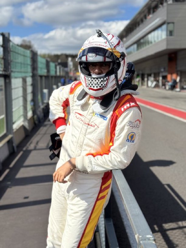 Thalafansml's tweet photo. Ajith Kumar racing qualifies P3 for the race tomorrow!!!!
#AjithKumar #AjithKumarRacing #CircuitDeSpa #EndurancePrep #RacingSpirit https://t.co/O2J5slAfVK