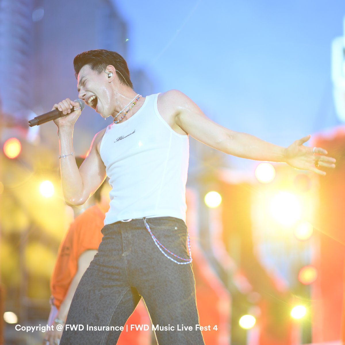FWD Thailand tweet media