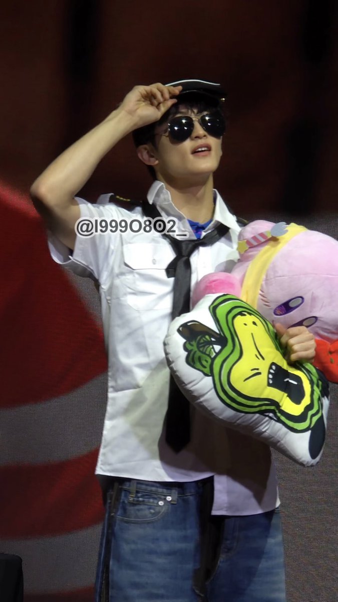 l999O8O2_'s tweet image. 250418 메이크스타 대면 #마크 #MARK

오늘의맠꾸🤭🤭🤭 풉