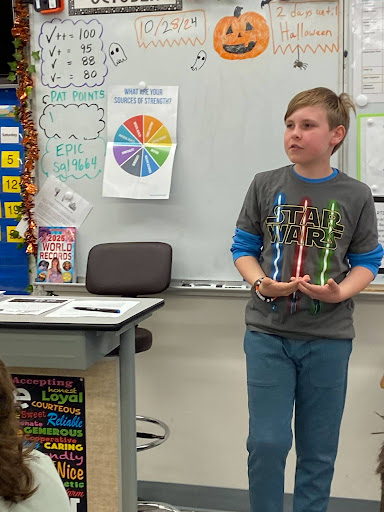 namimaine's tweet image. NAMI Maine&apos;s YE Team &amp;amp; our friends at MYAN are excited to highlight the Sources of Strength group at Vassalboro Community School. The group has done an amazing job creating campaigns to promote the valuable #SourcesOfStrength program and we want to celebrate all their hard work!