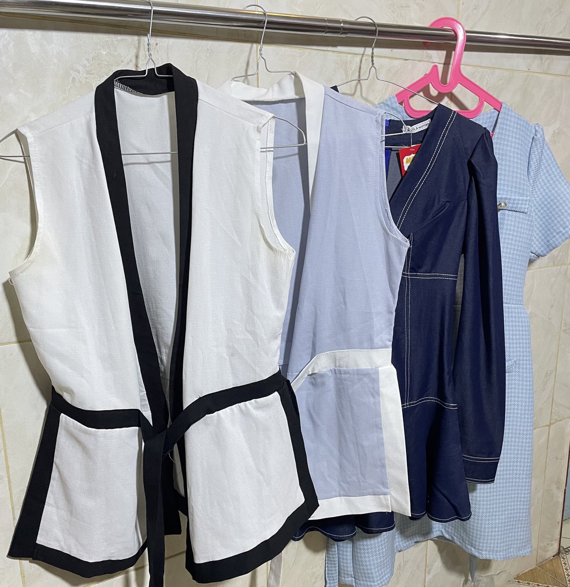 loafymoon's tweet photo. ABSEN ABSEN

AKU BAWA banyak BAJU KEMEJA dan DRESS LUCUUU😗

Ada outer outer lucu jugaa😋

Harga UNDER 50K SEMUAA YAA🙂‍↕️
barang dijamin worth sesuai harga🫶🏻

adakah yg mau liatt? reply ya biar aku like kalo udh up semua!🤍 https://t.co/F5TJNGS520