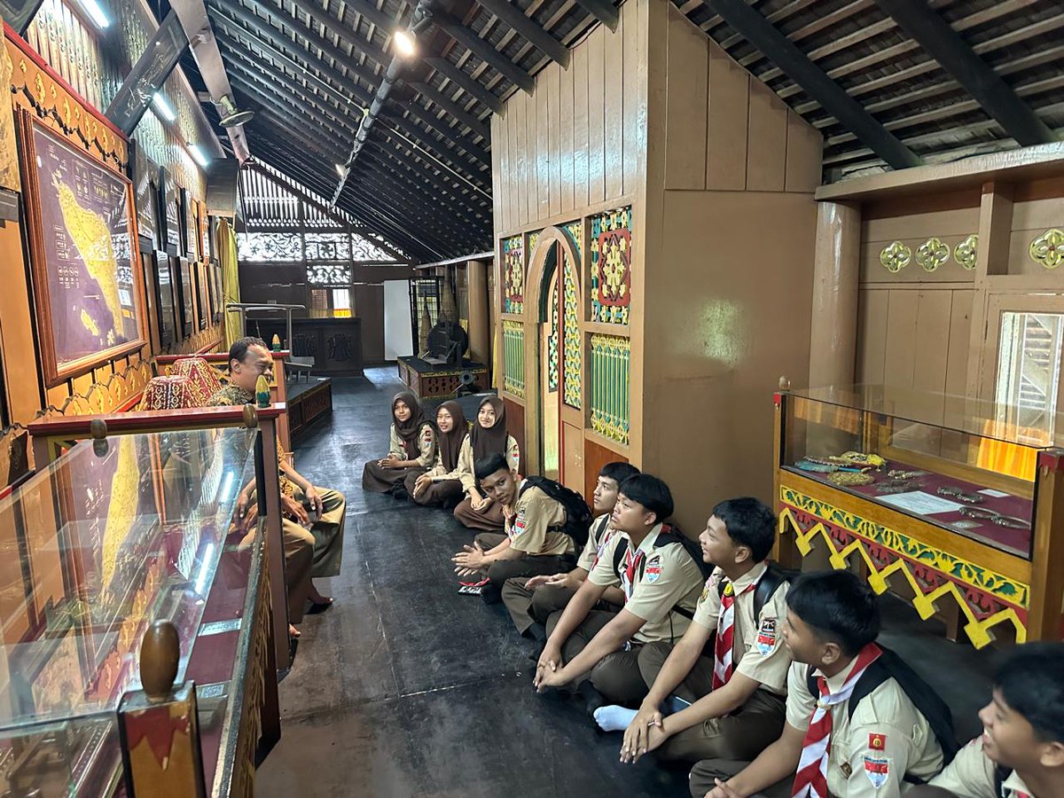 Anjungan Pemerintah Aceh TMII tweet media