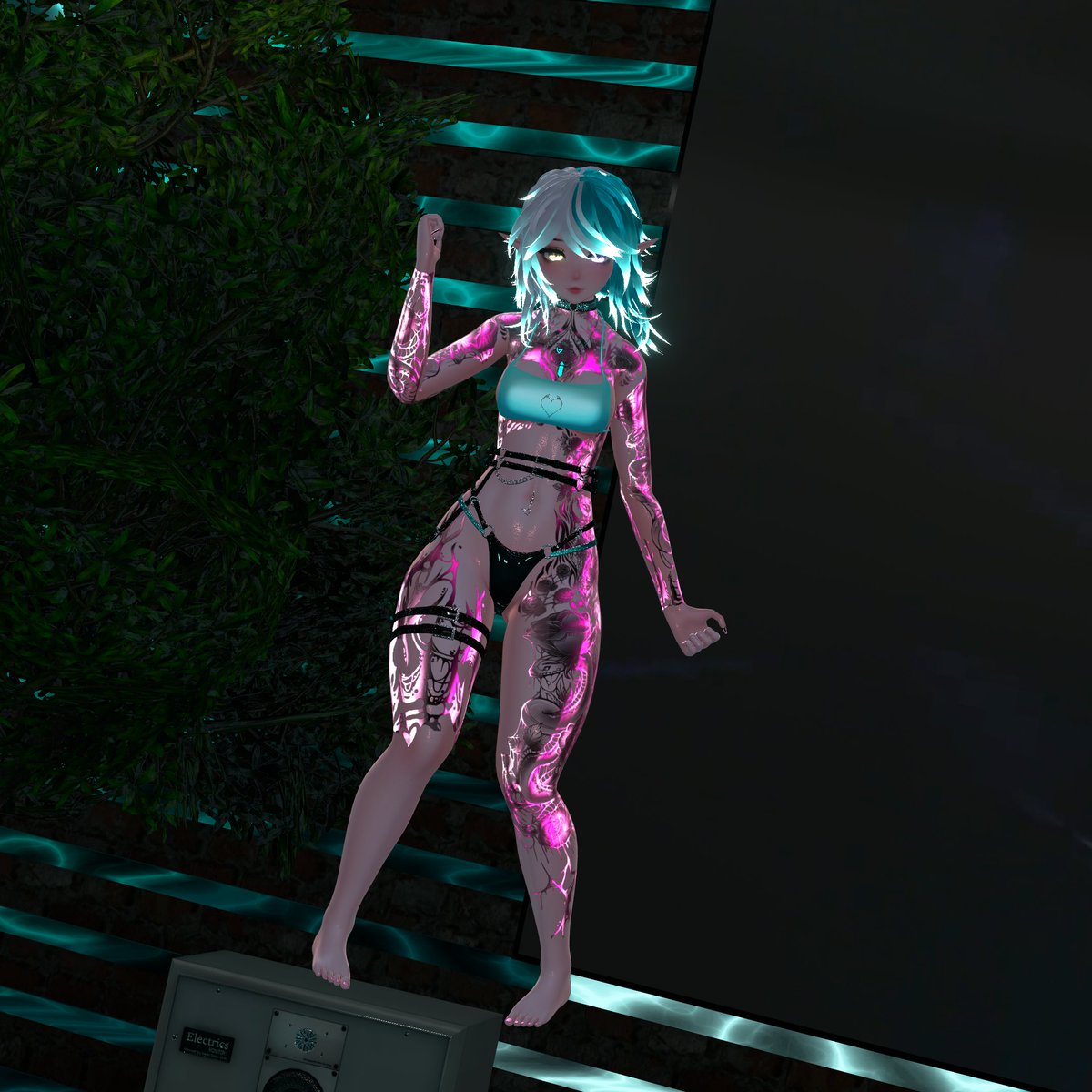 Jixxy_EU's tweet photo. Weekend vibes turned all week wild: Beer Pong, Poolside Beats, and Nonstop Parties with the Crew! 🌊🍺🎧🎉
#VRChat #VRChatPhotography #Ravescene https://t.co/VP8n5HiPGk