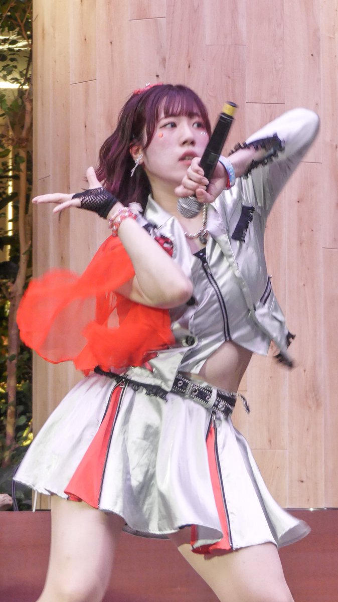 xxkeytyxx655321's tweet photo. 札幌candysその4
じゅったんさん
真剣な時と楽しそうな時と
ギャップ凄い程いい感じでした!
#札幌candys
#じゅったん
#candys
#Bivi新札幌
#BiviPARK https://t.co/MZfbOF3eQt