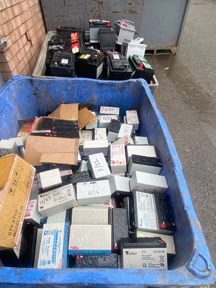 scrapyardjmc's tweet photo. 🔋 We offer Lead Battery Recycling Services! ♻️ Bring in your used batteries – we’ll take care of the rest: 🚗 Car, van, and motorcycle batteries  🚛 Large batteries from lorries and generators  🛠️ Power tool batteries 🔌 And more! ✅ Eco-friendly disposal
💷 Great rates https://t.co/BM2L3OvdtK