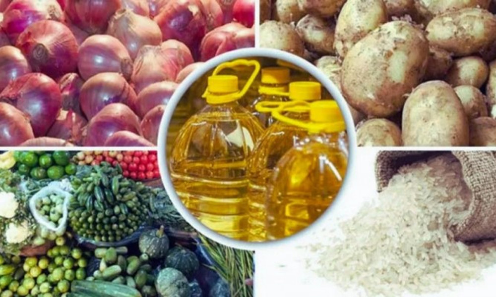 বাজার পরিস্থিতি : পেঁয়াজ তেল সবজির দামে আবারও অস্বস্তি