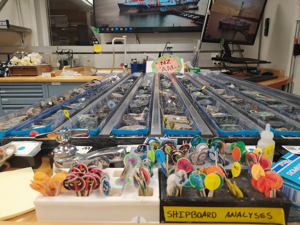 Reminder: Apply to participate in the CORE (COres for Research and Education) School workshop at the Gulf Coast Repository by April 21!

gcr.tamu.edu/outreach/works…