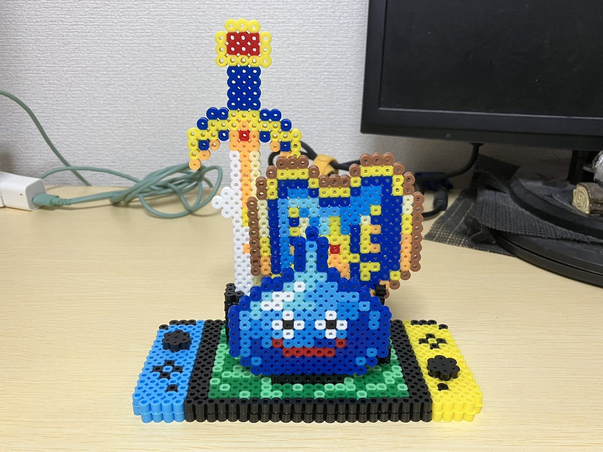 tomohide145's tweet image. #4月18日はアイロンビーズの日にしませんか
#アイロンビーズ
最近作れてないけど
18日が終わる前に!
また近いうちに復活したい!