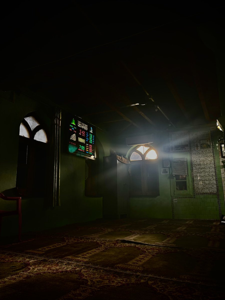 Either I sit in the masjid or I get lost in overthinking. 
No in between….🙃