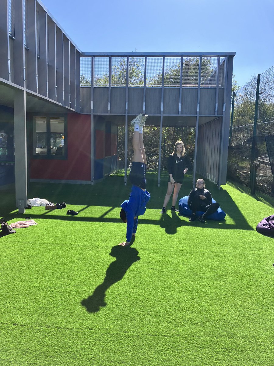 Spartans_CF's tweet photo. What a brilliant week of fun at our youth work Easter programme. Football, trips, food & more!
@CashBackScot @ScotFASouthEast #GoFitba #HereForGood https://t.co/bIPaBxqxAH