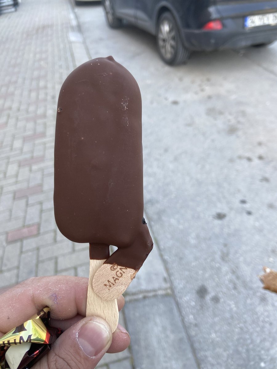 isa_ustbs's tweet photo. @MagnumTurkiye başıma gelen en komik olay bu bir şans mı yoksa talihsizlik mi??! https://t.co/1ko2rUVmD5