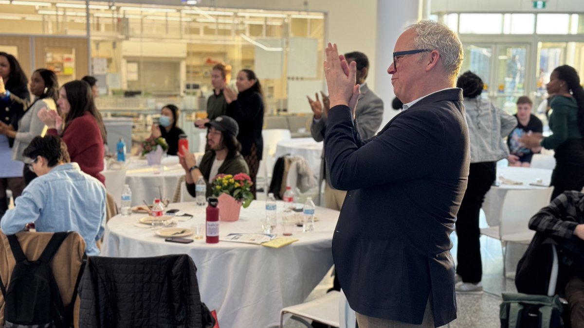 RepMcGovern's tweet photo. Defending human rights and opposing authoritarian regimes takes planning, unity, and nonviolent discipline. But when people power is mobilized for good, it is the best hope we have for turning the tide of oppression.

Great to be with graduate & undergraduate students at @UMassBoston for the Slomoff Lecture. You all give me hope for our future!