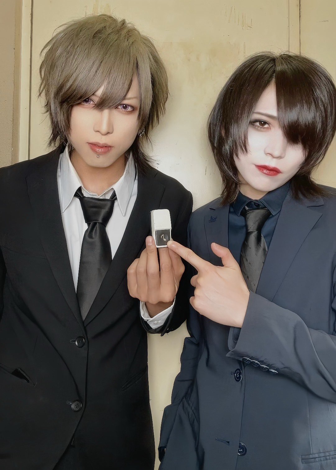【即日発送】 鐘ト銃声 X / (@kaneto_yuriko) 百合子 ミュージシャン