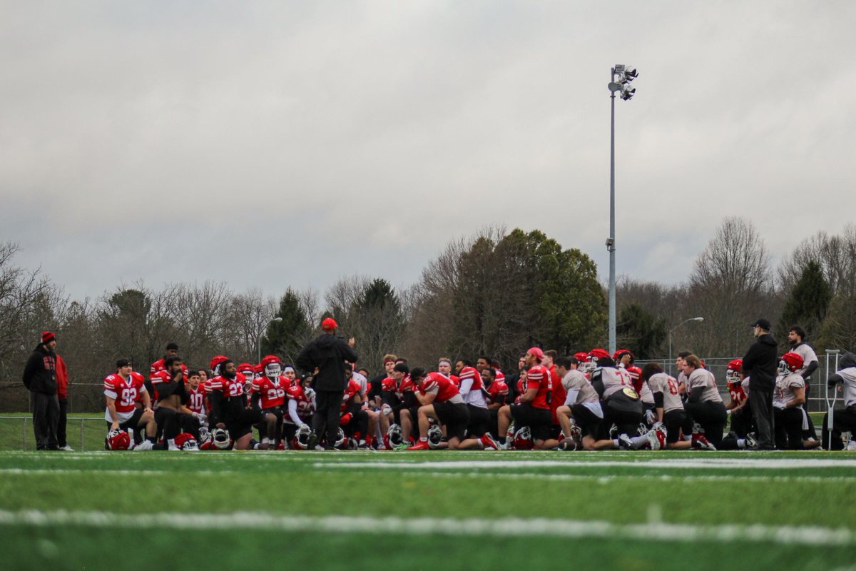 Tomorrow's Spring Showcase will be O vs D!

9am Start
1st Quarter- 15 minute quarter, Play it
Normal Offensive Scoring. D gets 6pts for turnover, 4pts for a stop, 2 points for a sack.
2nd Quarter- 2 minute drive x2
3rd Quarter- 4 minute drive x2
4th Quarter- Red Zone Play it