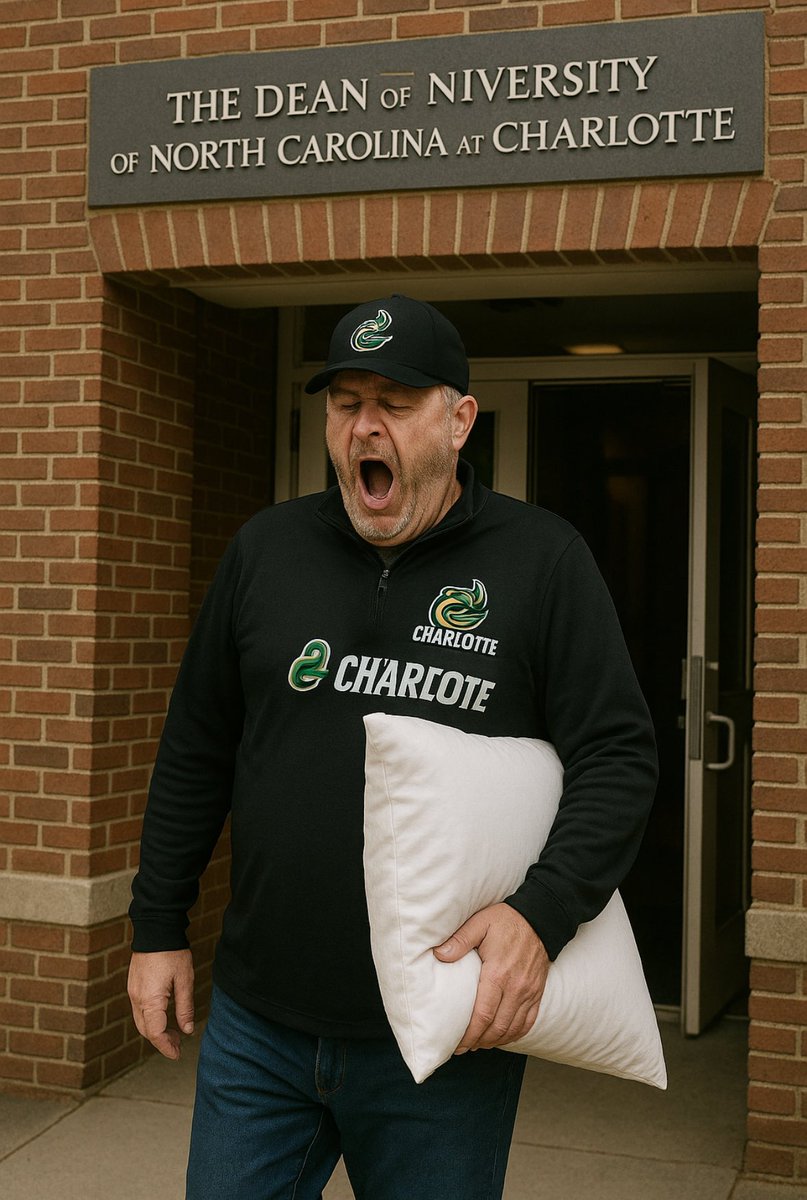MaIachiMoreno's tweet photo. 🚨Breaking New🚨 University of North Carolina at Charlotte football coach Tim Albin hasn’t made a move in the transfer portal. 5 days of it being open. He was caught walking out of the UNCC deans house last night. News reports he has been sleeping there all week. #cltfb https://t.co/GbT9mXxWvy