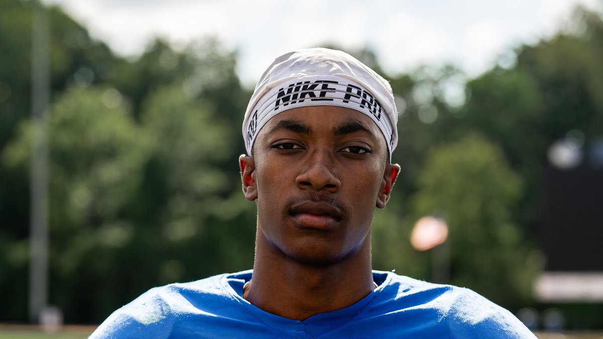 Six Star Football | PLUS+ (@sixstarfootball) on Twitter photo Missouri’s Rising 2027 Defensive Disruptors making the talent radar
⭐️Missouri 2027 Difference Makers on Defense🔥
STORY:▶️🔗sixstarfootball.com/article/missou…
<a href="/zay_amman/">Zay 9️⃣</a> <a href="/ChaseBell22/">Chase Bell (2027 LB)</a> <a href="/bookeebALLIN/">Bookee kritza</a> <a href="/darron_boonejr/">DJ Boone C/O 2027</a> <a href="/Caleb_Green18/">Caleb Green 2027 LB</a> <a href="/JamesonHoney_52/">Jameson Honey 2027</a> <a href="/KobeRhymes/">Kobe Rhymes 🌟🌟🌟</a> <a href="/EvanVia2/">Evan Via</a> <a href="/DericWashingto7/">Deric Washington</a> Missouri’s Rising 2027 Defensive Disruptors making the talent radar
⭐️Missouri 2027 Difference Makers on Defense🔥
STORY:▶️🔗sixstarfootball.com/article/missou…
<a href="/zay_amman/">Zay 9️⃣</a> <a href="/ChaseBell22/">Chase Bell (2027 LB)</a> <a href="/bookeebALLIN/">Bookee kritza</a> <a href="/darron_boonejr/">DJ Boone C/O 2027</a> <a href="/Caleb_Green18/">Caleb Green 2027 LB</a> <a href="/JamesonHoney_52/">Jameson Honey 2027</a> <a href="/KobeRhymes/">Kobe Rhymes 🌟🌟🌟</a> <a href="/EvanVia2/">Evan Via</a> <a href="/DericWashingto7/">Deric Washington</a>